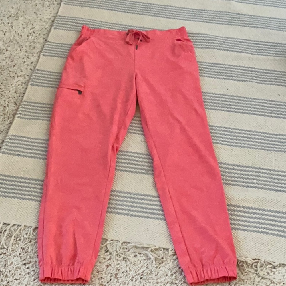 Women’s Coral Jogger Pants